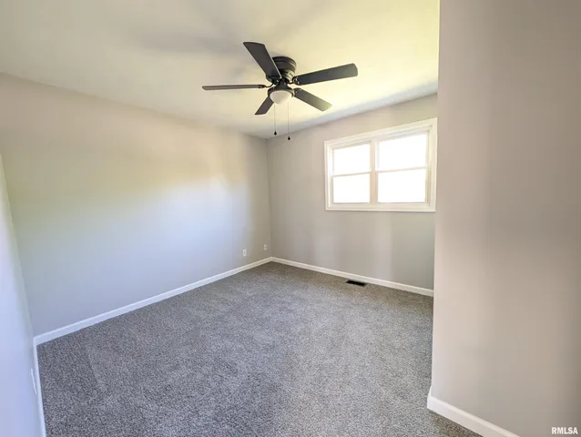 $229,900 | 6403 North Talisman Terrace, Peoria, IL 61615