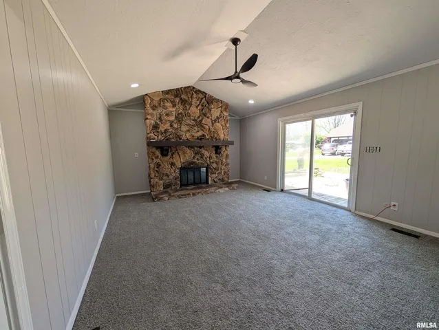 $229,900 | 6403 North Talisman Terrace, Peoria, IL 61615