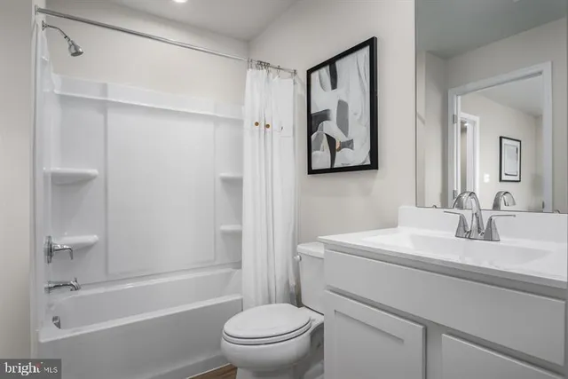 $289,990 | 23 Debra Lane, Unit 53B, Carlisle, PA 17013