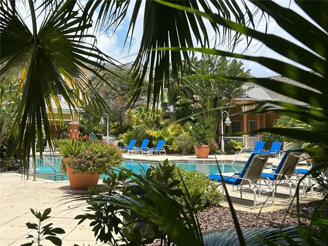 $220,000 | 4207 South Dale Mabry Highway, Unit 6107, Tampa, FL 33611