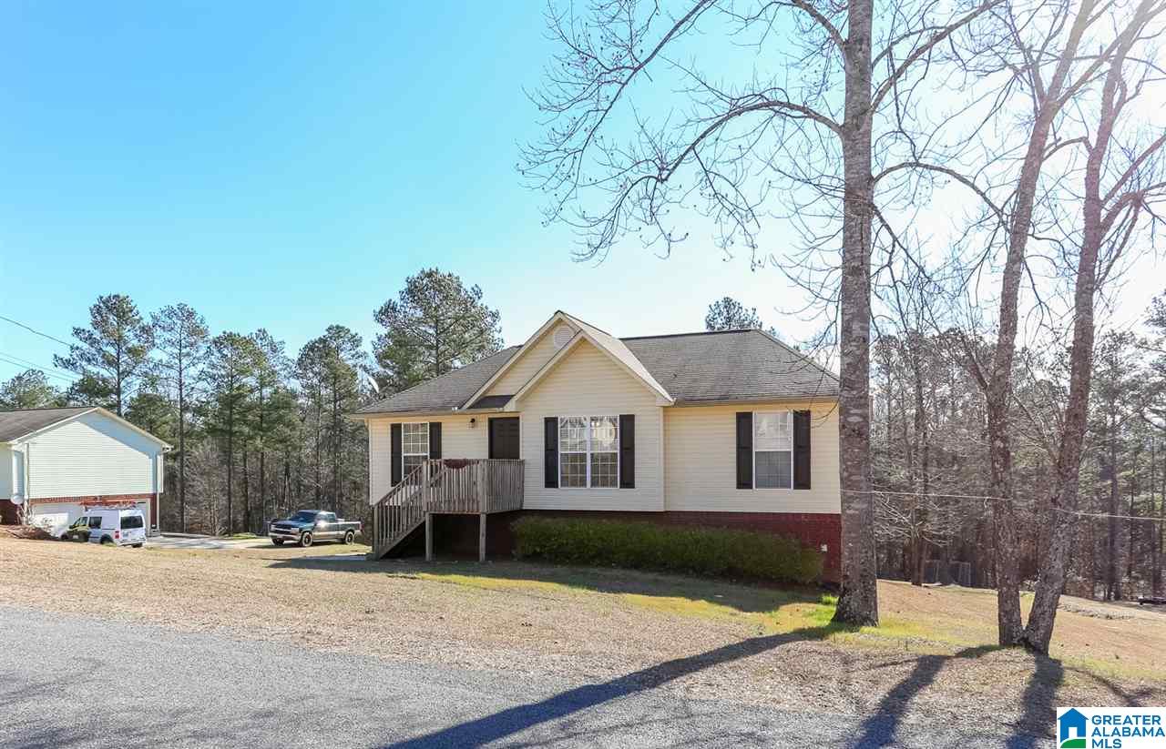 718 South Hillcrest Road Odenville, AL 35120 - Photo 2 of 35