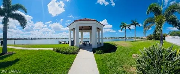 $2,100 | 7725 Jewel Lane, Unit 202, Naples, FL 34109