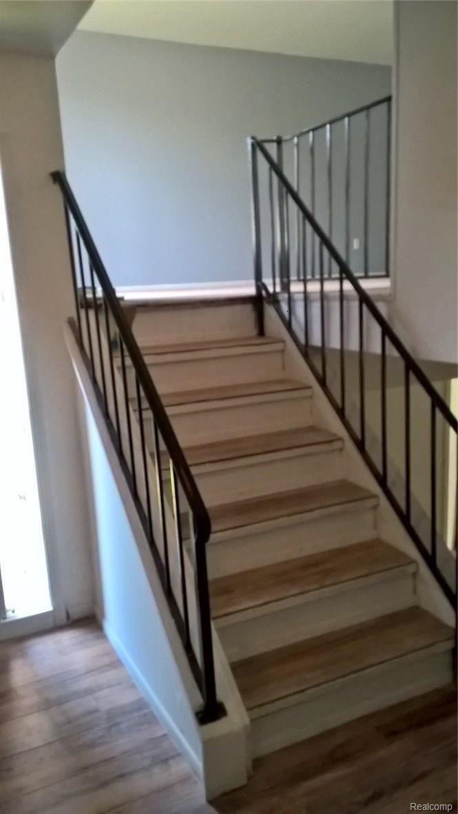 42700 Barchester Road Canton, MI 48187 - Photo 9 of 15 WP_20180613_13_58_10_Pro.jpg
