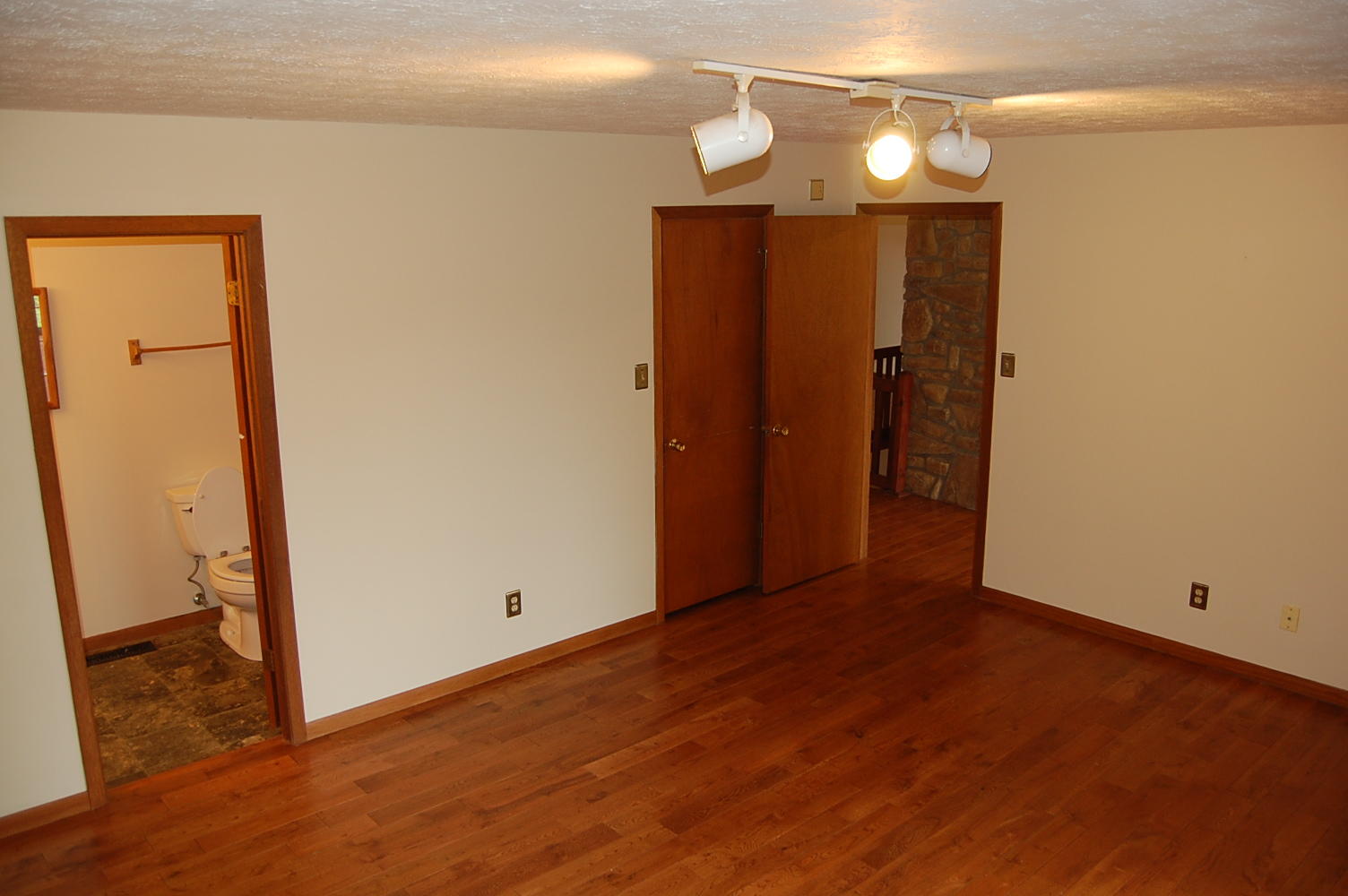2413 Chimney Ridge Road Knoxville, TN 37923 - Photo 26 of 40 Master