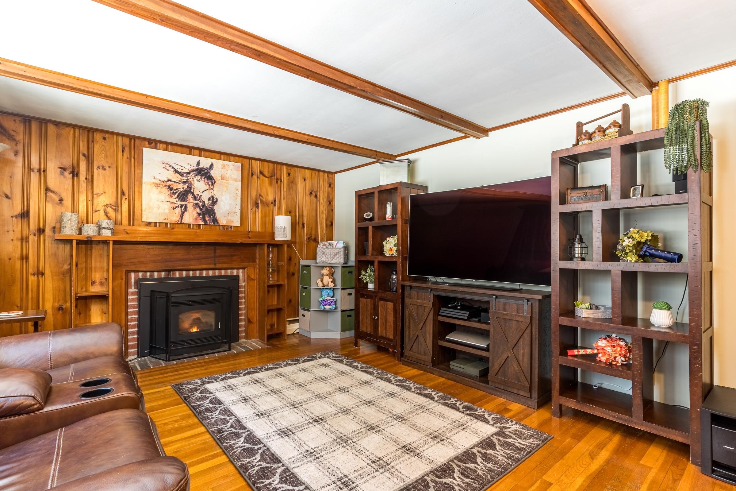 75 Fox Garrison Road Lee, NH 03861 - Photo 7 of 39