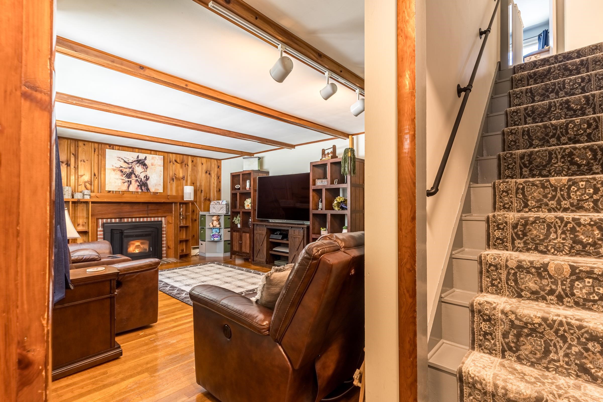 75 Fox Garrison Road Lee, NH 03861 - Photo 8 of 39