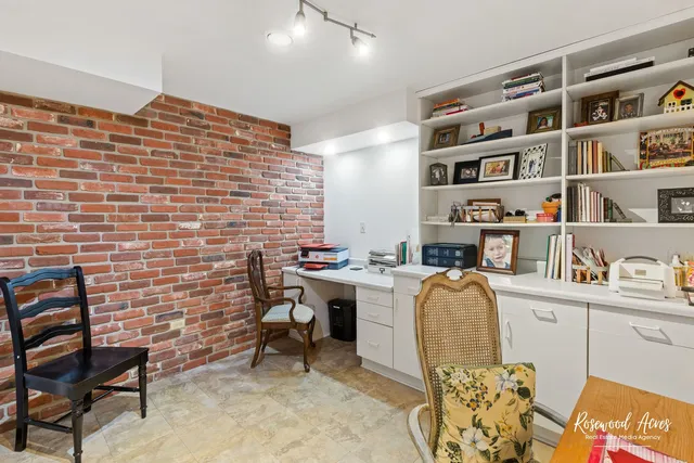 $435,000 | 1700 Chestnut Hill Road, Plainfield, IL 60586