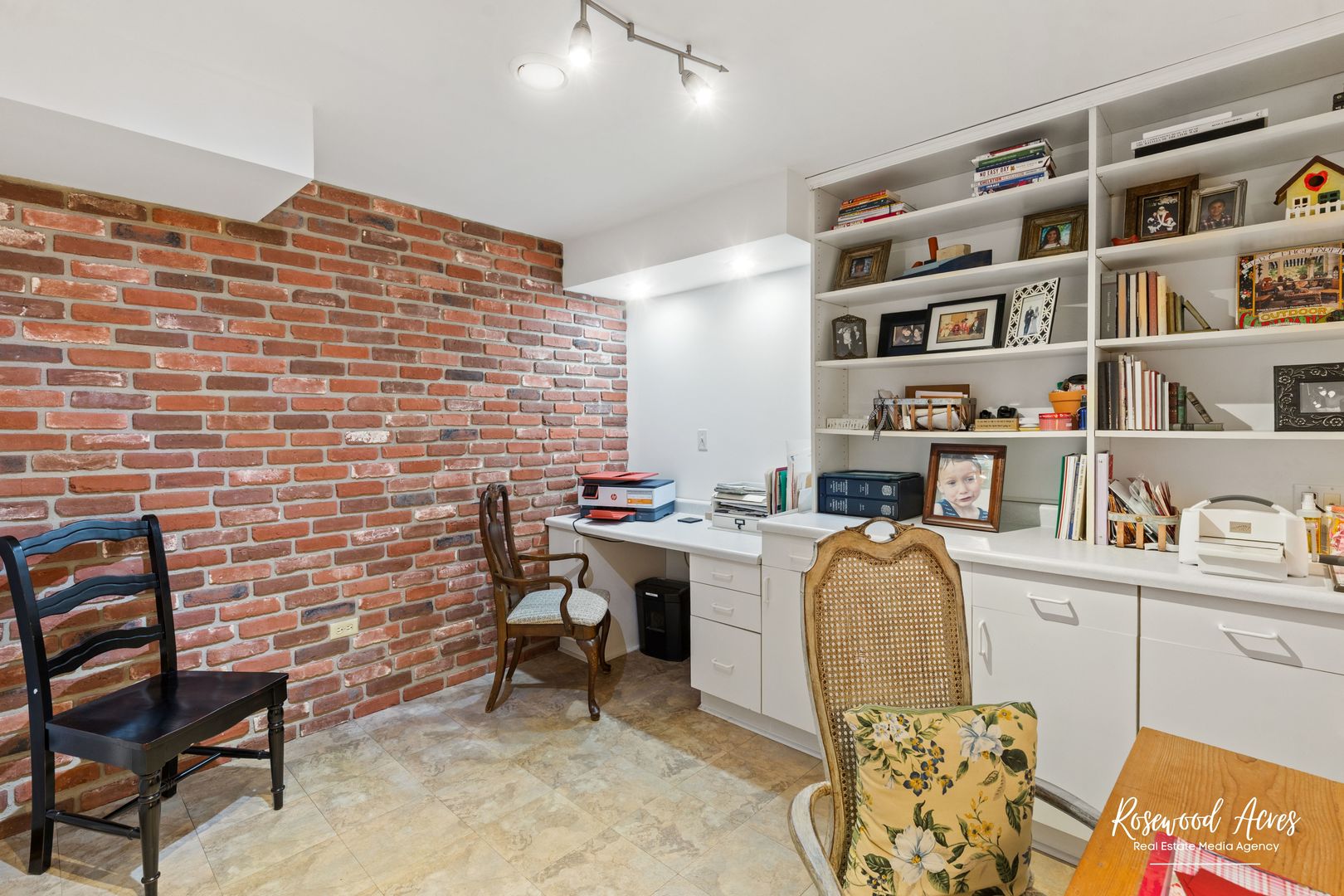 1700 Chestnut Hill Road Plainfield, IL 60586 - Photo 17 of 21