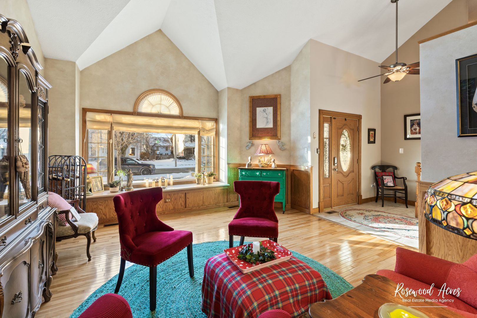 1700 Chestnut Hill Road Plainfield, IL 60586 - Photo 3 of 21