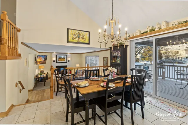 $435,000 | 1700 Chestnut Hill Road, Plainfield, IL 60586