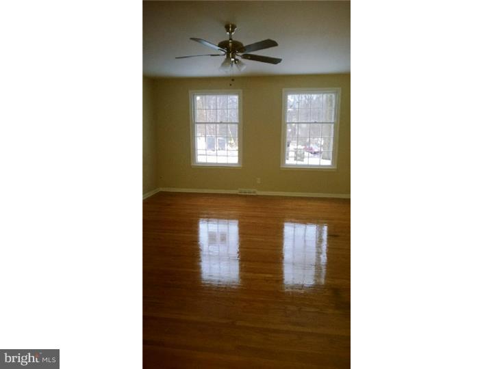1321 Meadowbrook Road Jenkintown, PA 19046 - Photo 2 of 24 Living Room