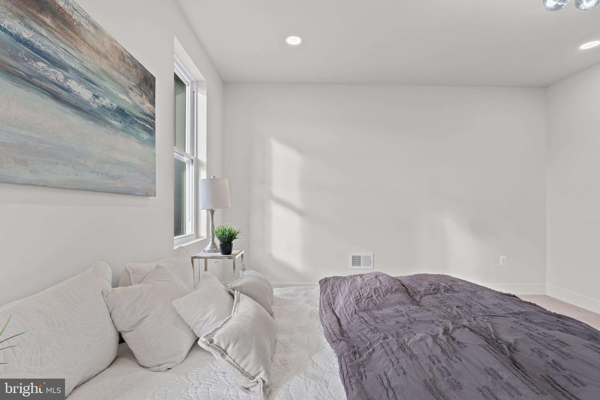 317 South Fulton Avenue Baltimore, MD 21223 - Photo 13 of 44 a living room with furniture