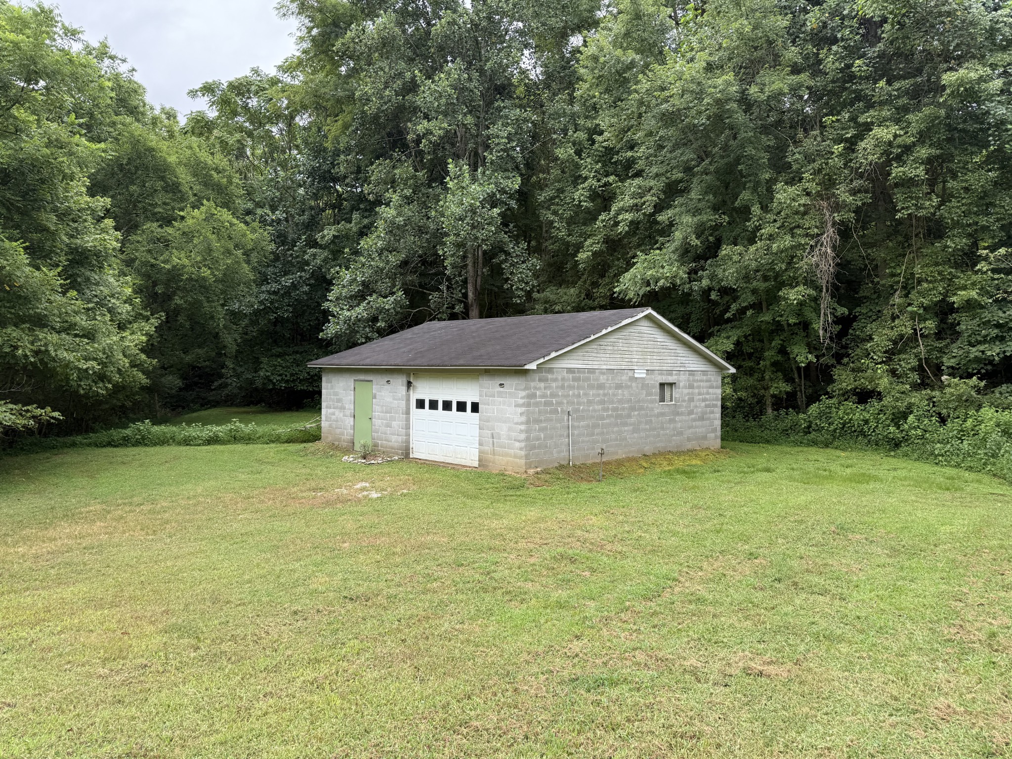 2309 Baptist Church Road Culleoka, TN 38451 - Photo 9 of 35 Gallery Image 9