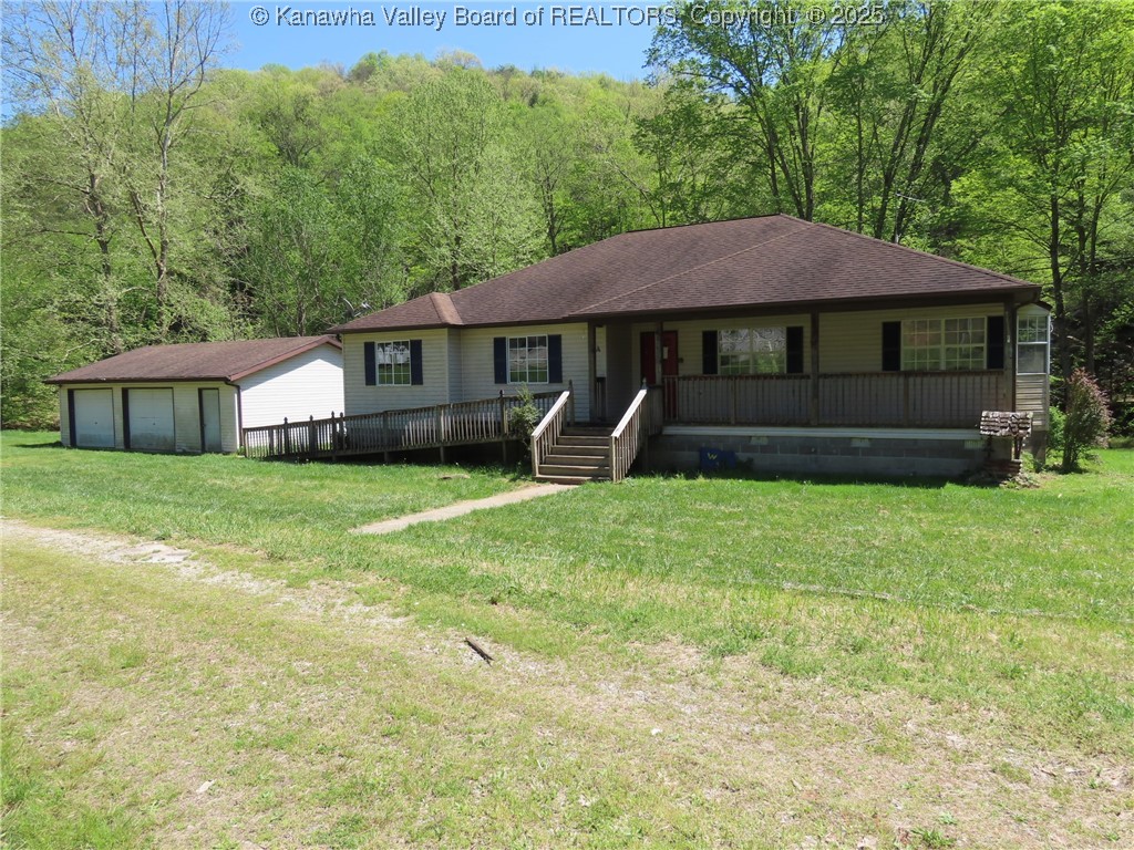 256 Blue Creek Road Elkview, WV 25071 - Photo 3 of 25 Gallery Image 3