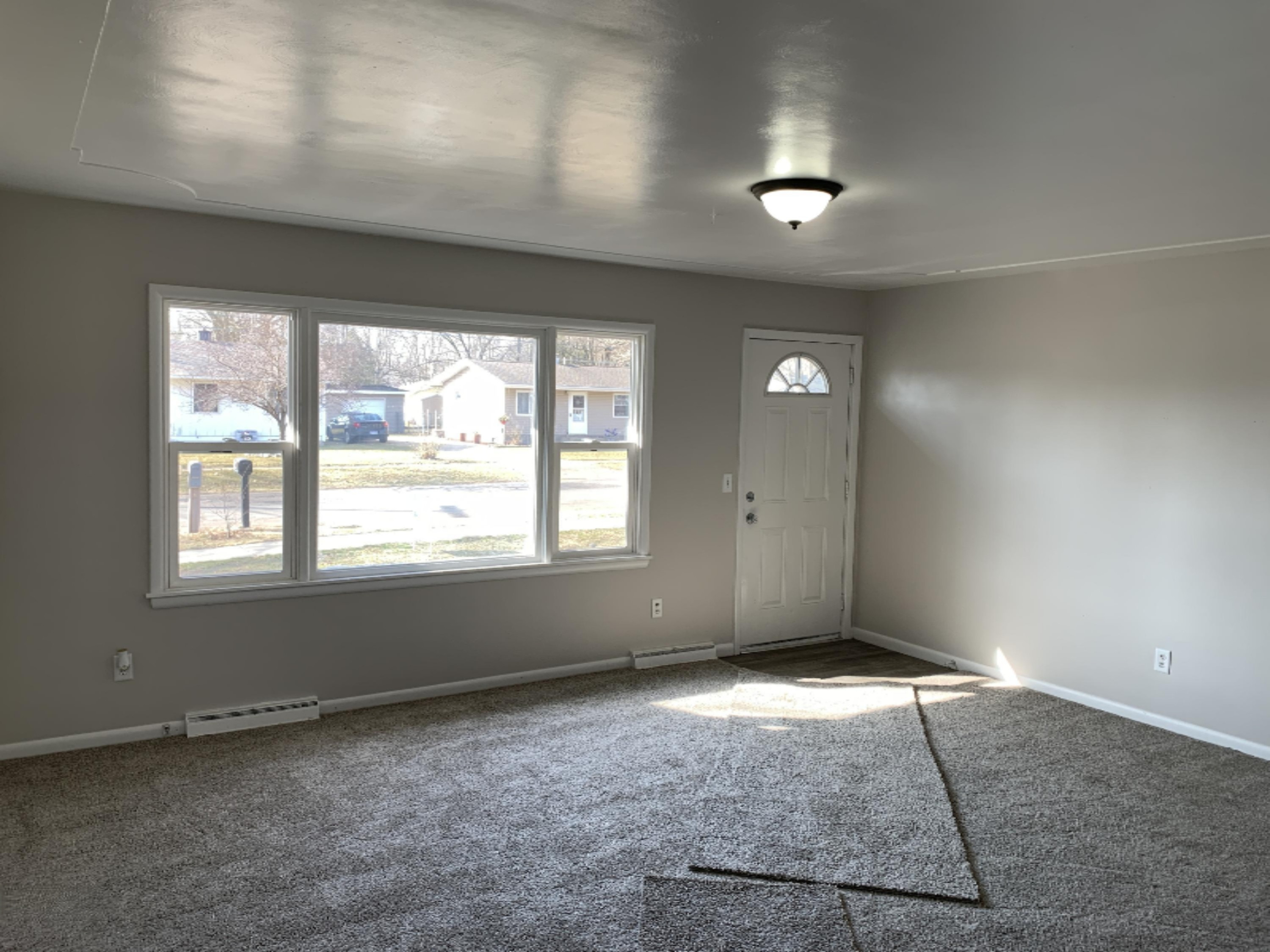 420 8th Avenue Three Rivers, MI 49093 - Photo 5 of 35 5