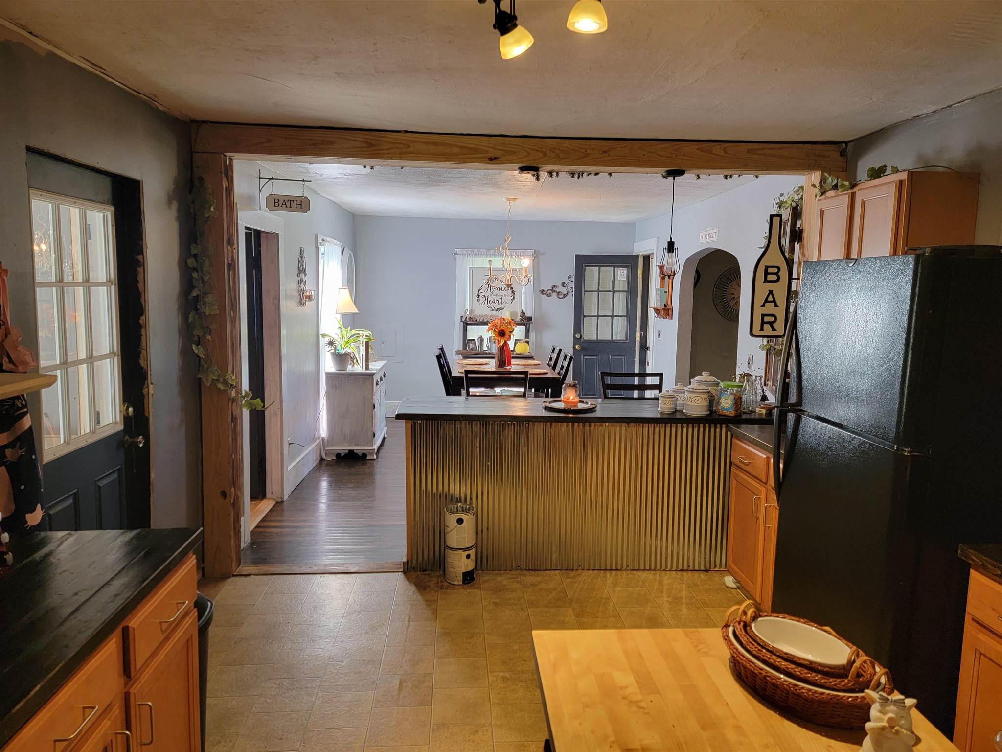 302 East Main Street Ridgeville, IN 47380 - Photo 4 of 12 Gallery Image 4