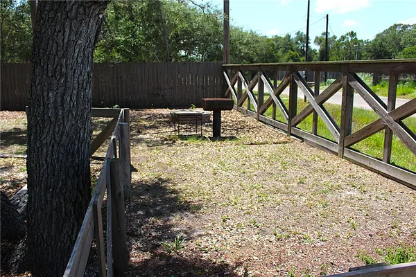 $1,275 | 2328 Chaparral Street, Rockport, TX 78382