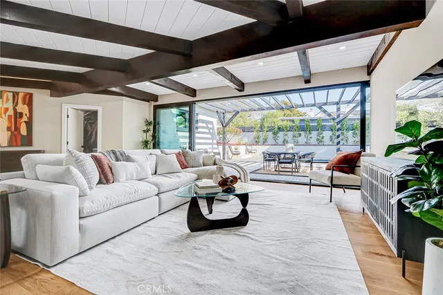 $2,189,000 | 876 Center Street, El Segundo, CA 90245