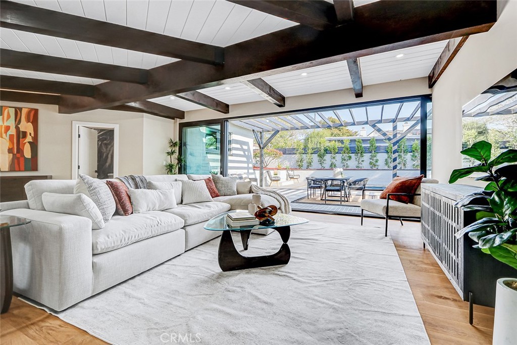 876 Center Street El Segundo, CA 90245 - Photo 23 of 55