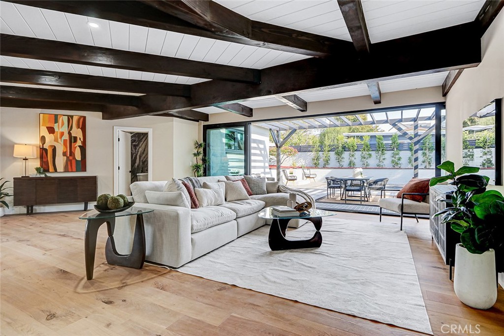 876 Center Street El Segundo, CA 90245 - Photo 24 of 55