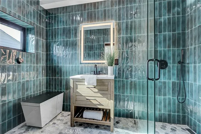 $2,189,000 | 876 Center Street, El Segundo, CA 90245