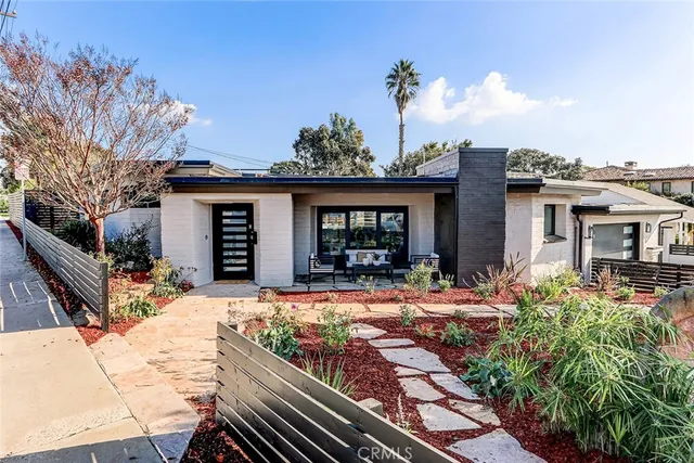 $2,189,000 | 876 Center Street, El Segundo, CA 90245