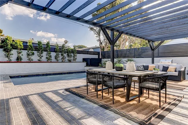 $2,189,000 | 876 Center Street, El Segundo, CA 90245