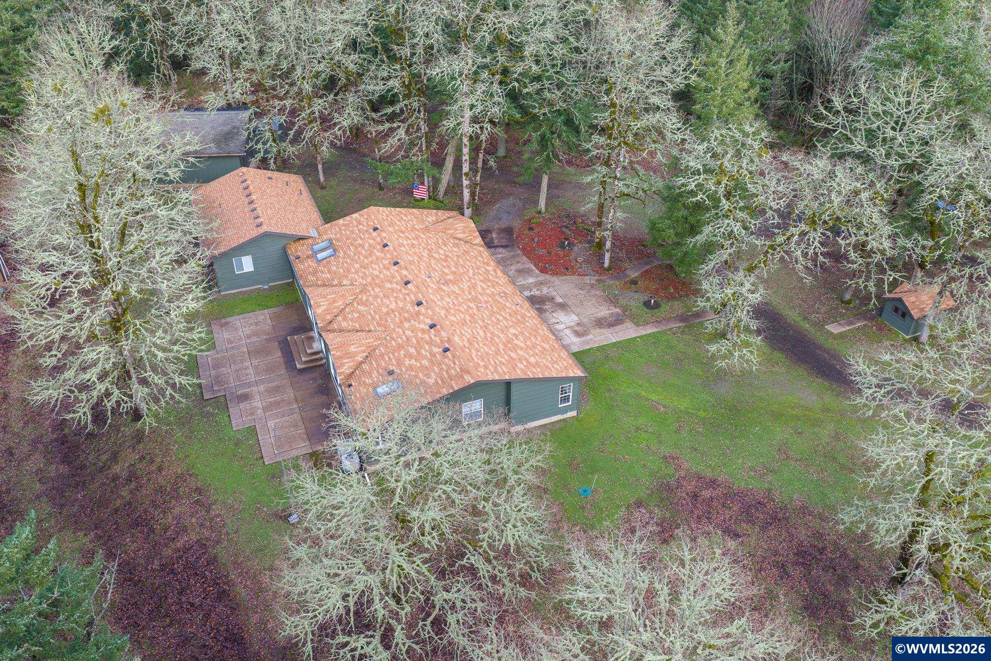 24869 Gap Road Brownsville, OR 97327 - Photo 7 of 50