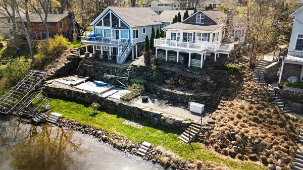 $875,000 | 13756 Rustic Drive, Gregory, MI 48137