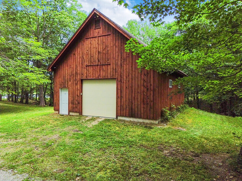 691 Middle Road Dresden, ME 04342 - Photo 3 of 59 3