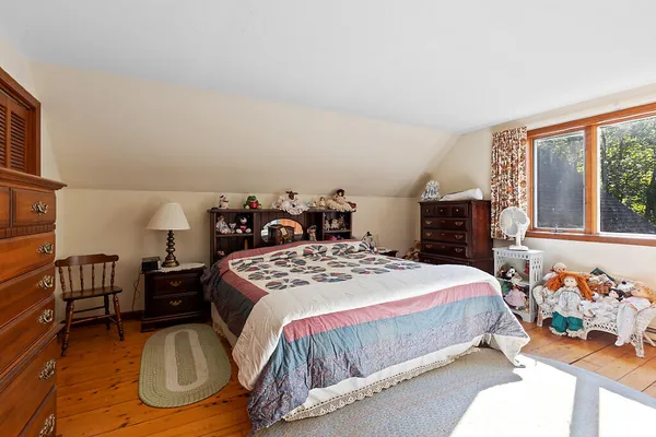 $849,900 | 691 Middle Road, Dresden, ME 04342