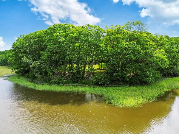 $849,900 | 691 Middle Road, Dresden, ME 04342