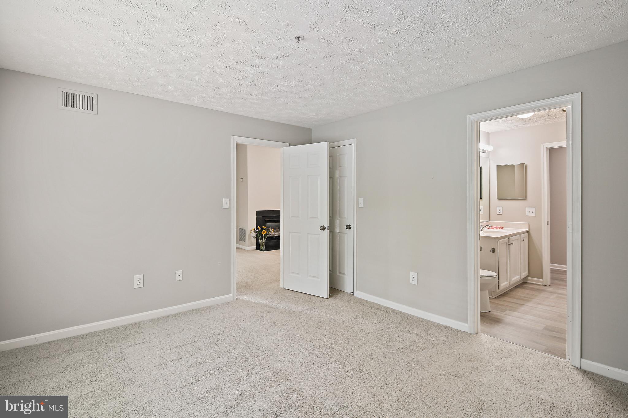 686 Kennington Road, Unit 686 Reisterstown, MD 21136 - Photo 19 of 41