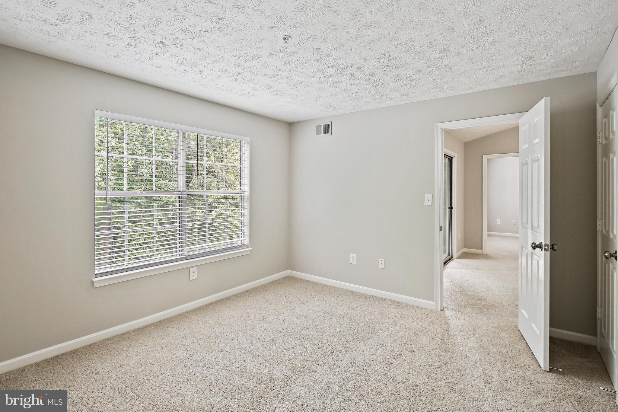 686 Kennington Road, Unit 686 Reisterstown, MD 21136 - Photo 20 of 41