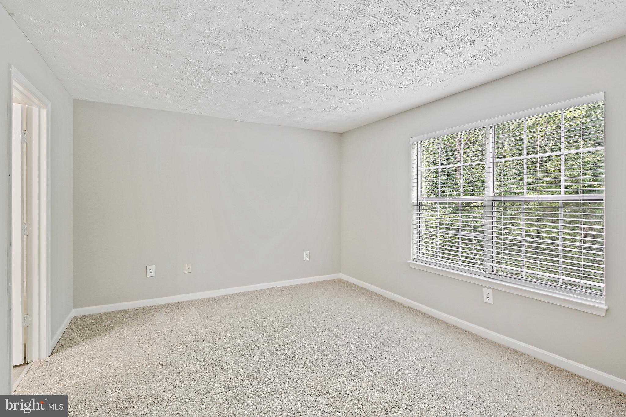 686 Kennington Road, Unit 686 Reisterstown, MD 21136 - Photo 22 of 41