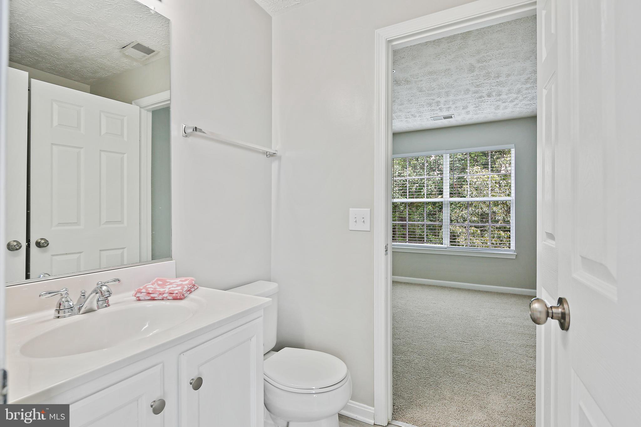686 Kennington Road, Unit 686 Reisterstown, MD 21136 - Photo 29 of 41