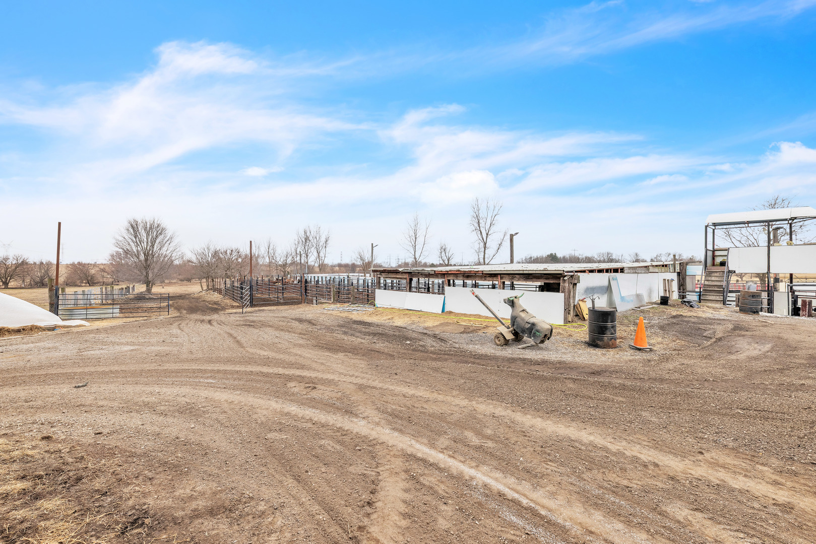 13745 West Bruns Road Manhattan, IL 60442 - Photo 40 of 55 a view of a city