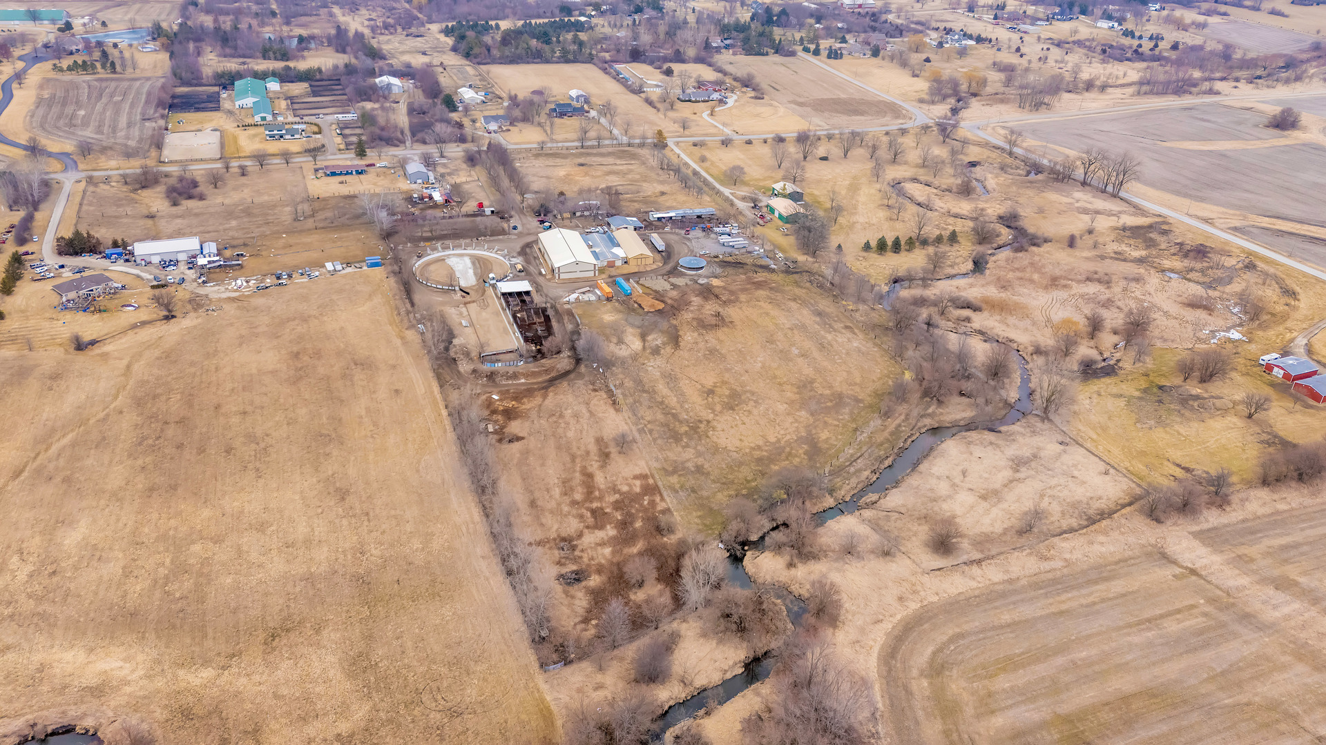 13745 West Bruns Road Manhattan, IL 60442 - Photo 52 of 55 a close up of a white marble wall