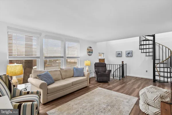 $600,000 | 14009 North Ocean Road, Ocean City, MD 21842