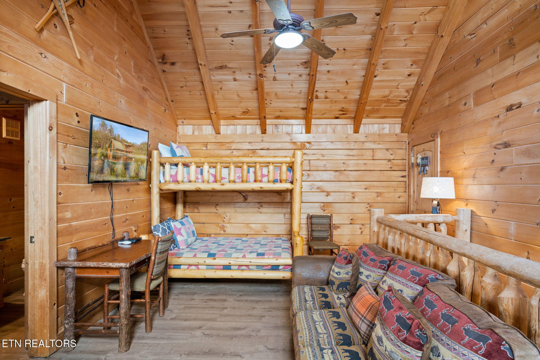 3545 Carsons Ridge Way Sevierville, TN 37862 - Photo 26 of 60 61-web-or-mls-SPV61-20230224 (1)