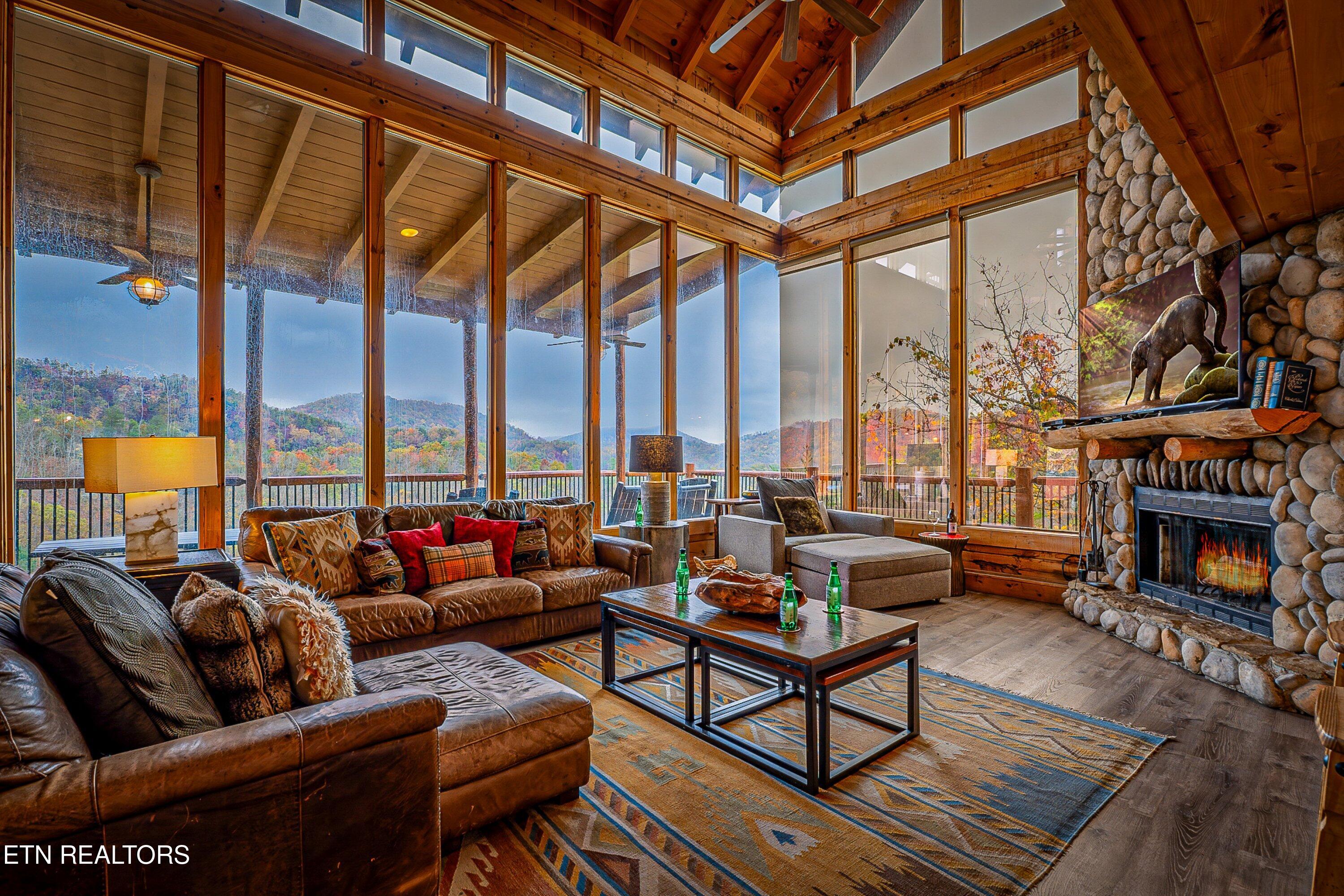 3545 Carsons Ridge Way Sevierville, TN 37862 - Photo 5 of 60 web-or-mls-SPV5-20230224