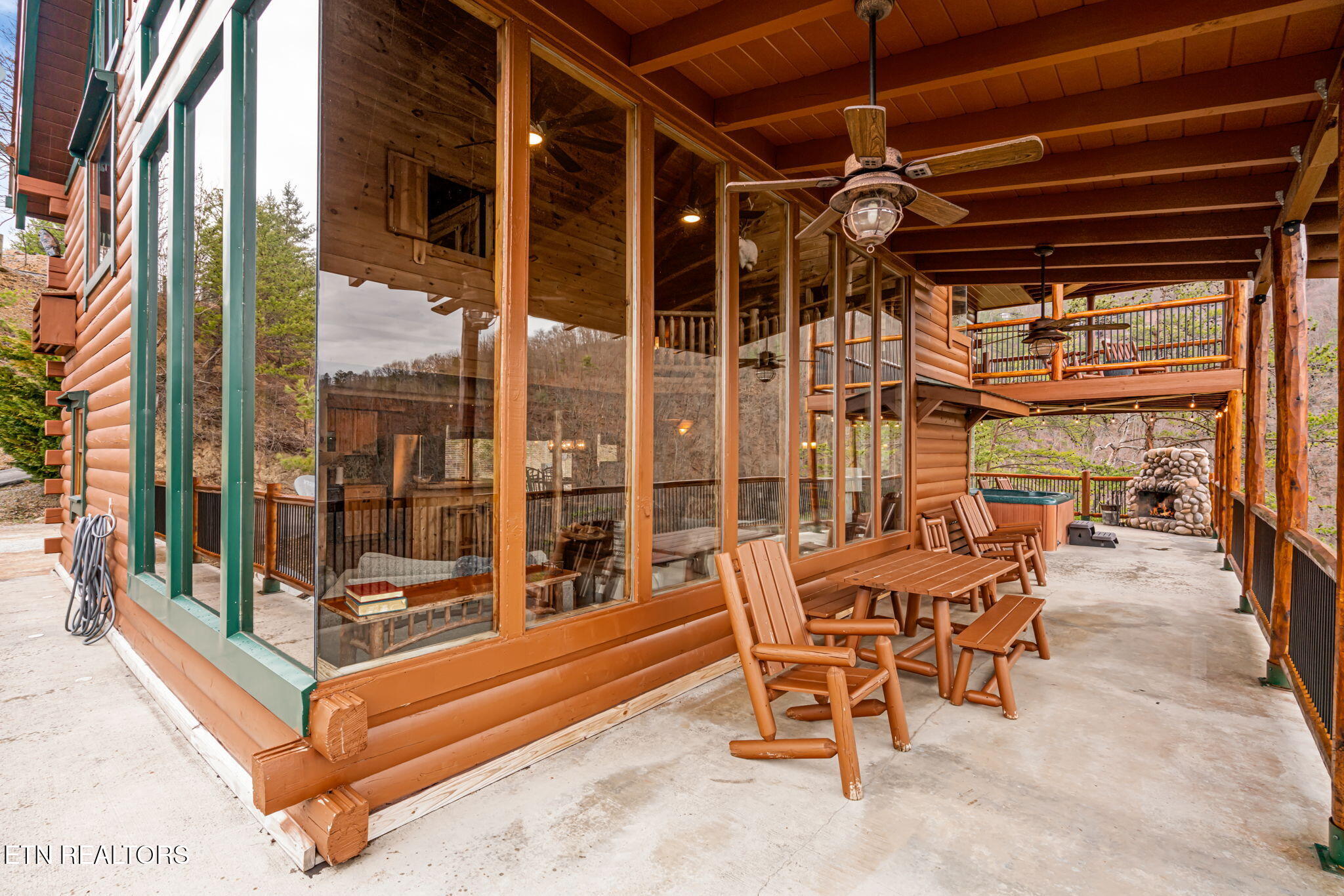 3545 Carsons Ridge Way Sevierville, TN 37862 - Photo 54 of 60 16-web-or-mls-SPV15-20230224