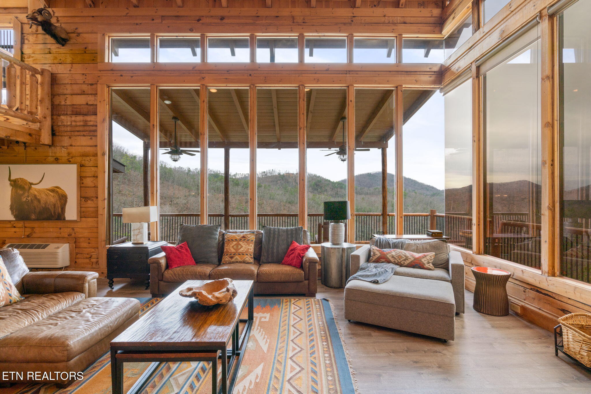 3545 Carsons Ridge Way Sevierville, TN 37862 - Photo 7 of 60 24-web-or-mls-SPV23-20230224