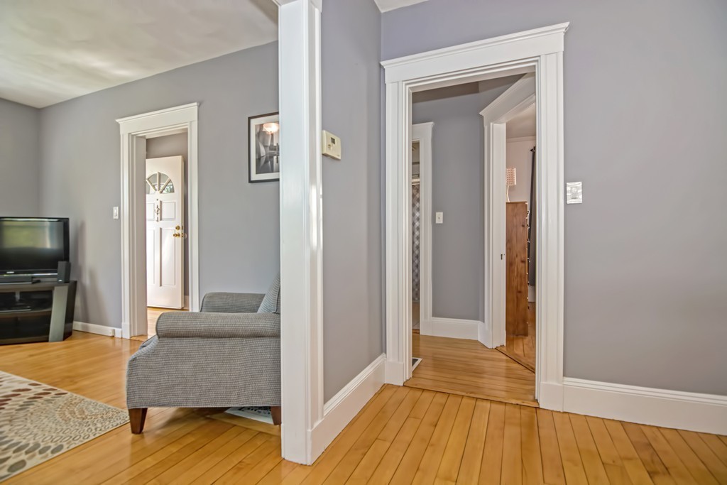 42 Sterling Road, Unit 1 Waltham, MA 02451 - Photo 14 of 32