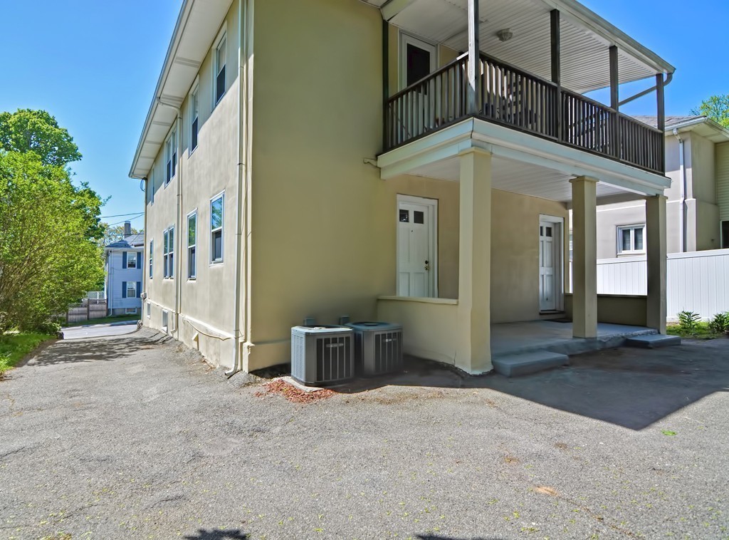 42 Sterling Road, Unit 1 Waltham, MA 02451 - Photo 27 of 32