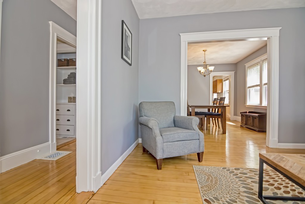 42 Sterling Road, Unit 1 Waltham, MA 02451 - Photo 8 of 32