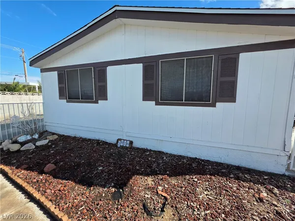 $1,400 | 2916 Gavilan Lane, Las Vegas, NV 89122