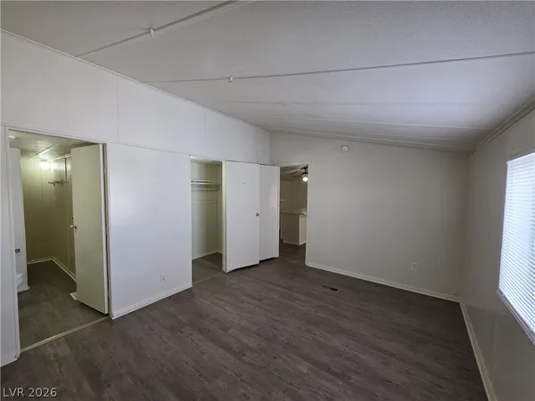 $1,400 | 2916 Gavilan Lane, Las Vegas, NV 89122
