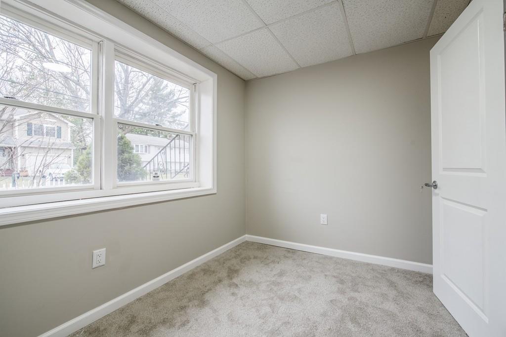 191 Lamont Street Springfield, MA 01119 - Photo 29 of 39