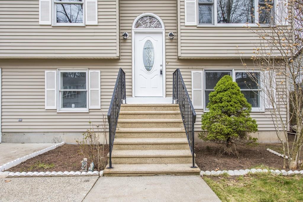 191 Lamont Street Springfield, MA 01119 - Photo 35 of 39